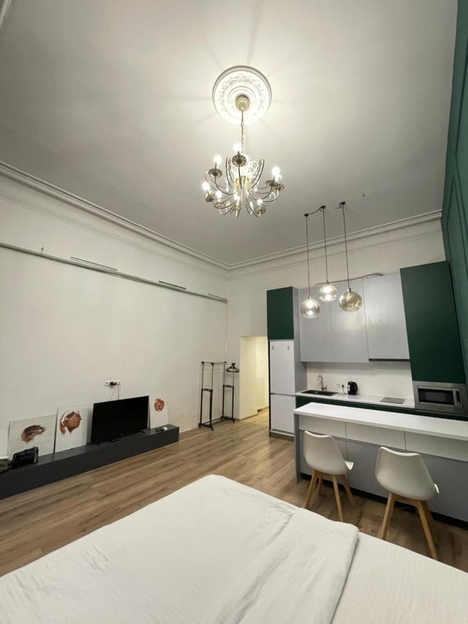 Downtown Room Tbilisi Exterior photo