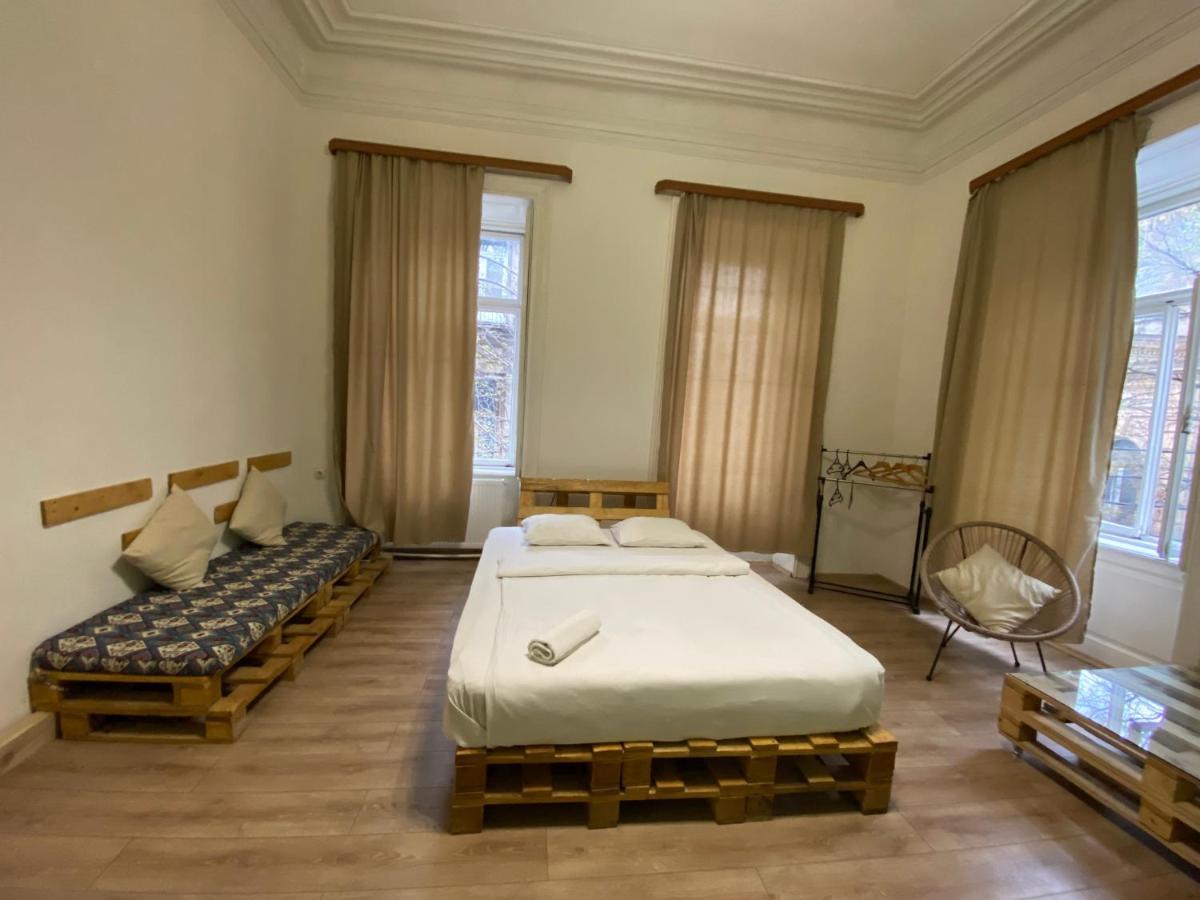 Downtown Room Tbilisi Exterior photo